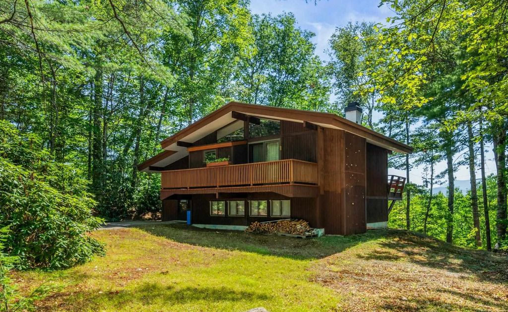 27 Moat Mountain Circle, Bartlett, NH 03812