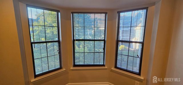 79 Crosspointe Drive, East Brunswick, NJ 08816