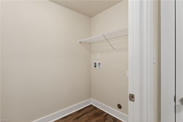 2116 Sanderson RD, Chesapeake, VA 23322