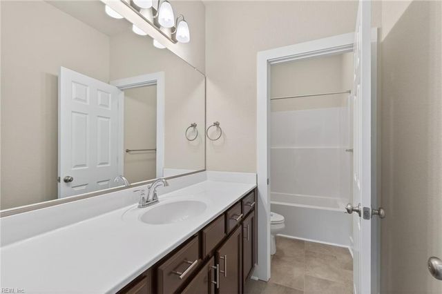 2116 Sanderson RD, Chesapeake, VA 23322