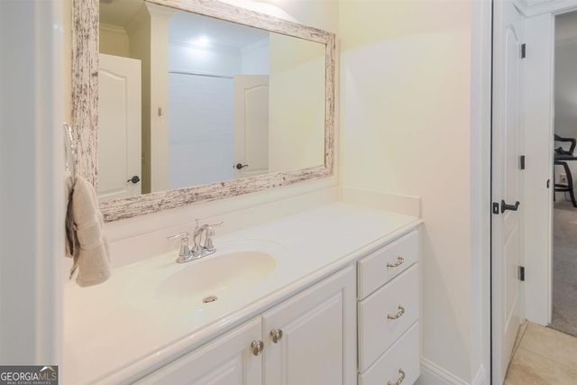 1010 Jones Bluff Court, Greensboro, GA 30642