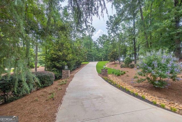 1010 Jones Bluff Court, Greensboro, GA 30642