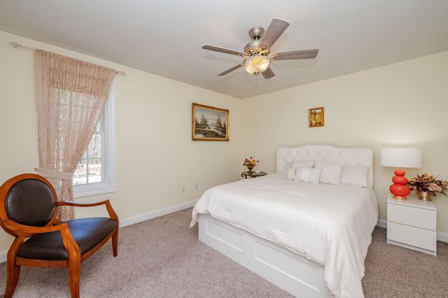 34 Coles Pond Road, Somersworth, NH 03878