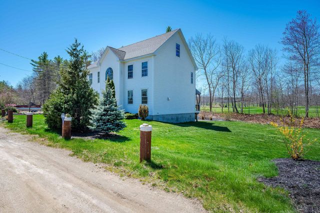 34 Coles Pond Road, Somersworth, NH 03878