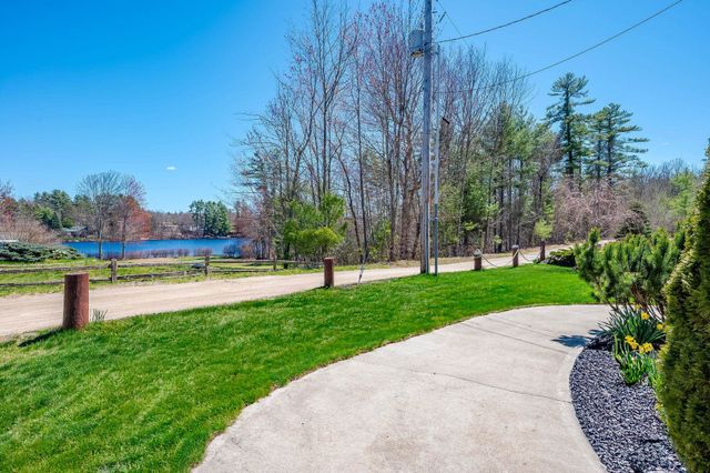 34 Coles Pond Road, Somersworth, NH 03878