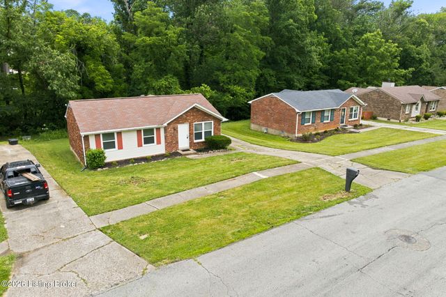 5406 Windy Willow Dr, Louisville, KY 40241