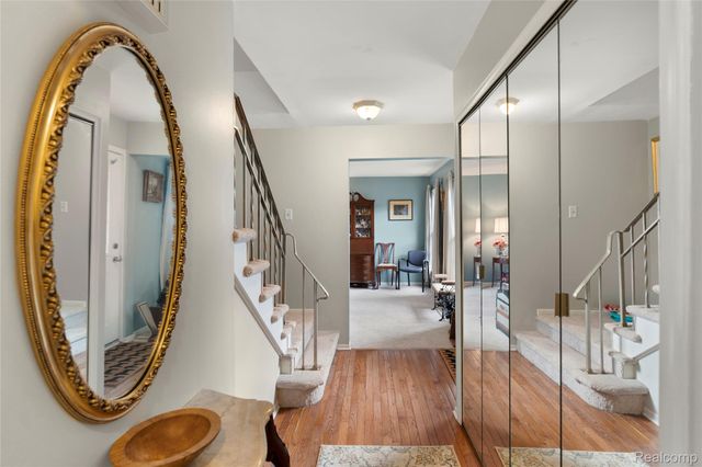 13057 Lockmoor Drive, Grand Blanc, MI 48439