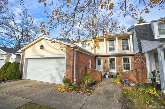 13057 Lockmoor Drive, Grand Blanc, MI 48439
