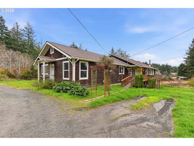 67714 N BAY Rd, North Bend, OR 97459