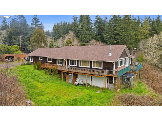 67714 N BAY Rd, North Bend, OR 97459