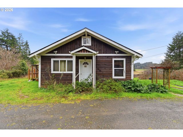 67714 N BAY Rd, North Bend, OR 97459