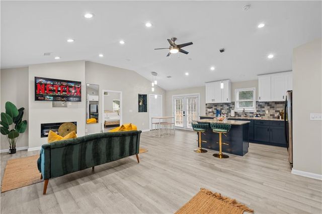 1041 Stonewall Drive SE, Atlanta, GA 30315
