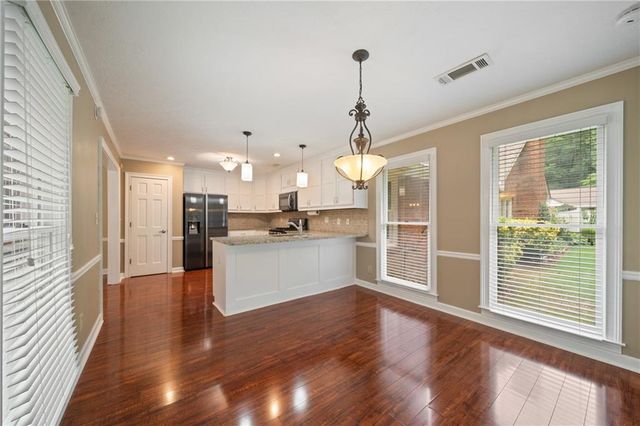 300 Brickleberry Drive, Roswell, GA 30075