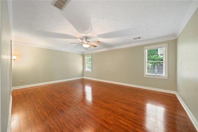 300 Brickleberry Drive, Roswell, GA 30075