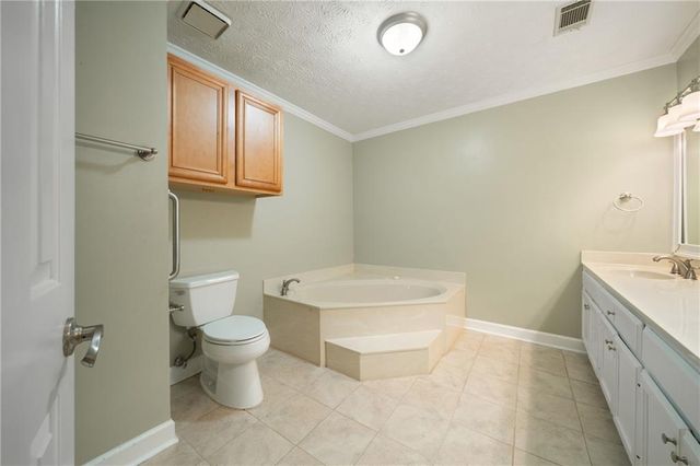 300 Brickleberry Drive, Roswell, GA 30075