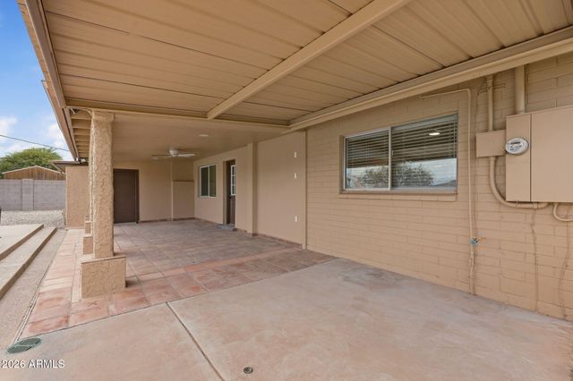 1040 E Estevan Avenue, Apache Junction, AZ 85119