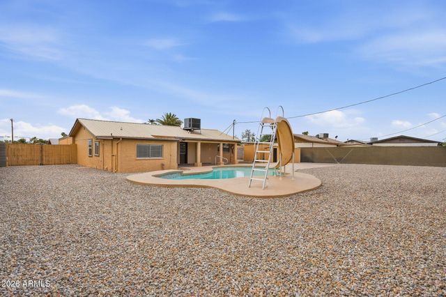 1040 E Estevan Avenue, Apache Junction, AZ 85119