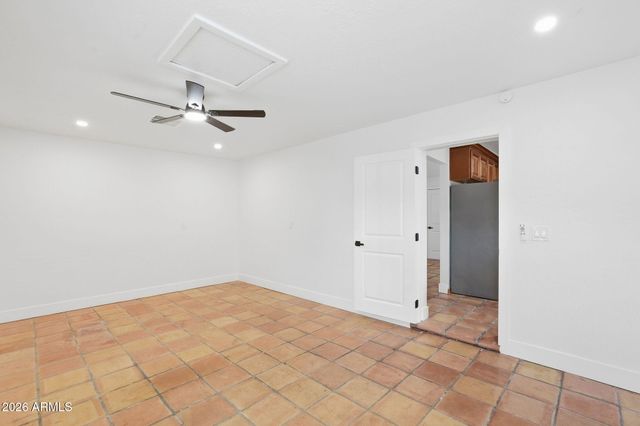 1040 E Estevan Avenue, Apache Junction, AZ 85119