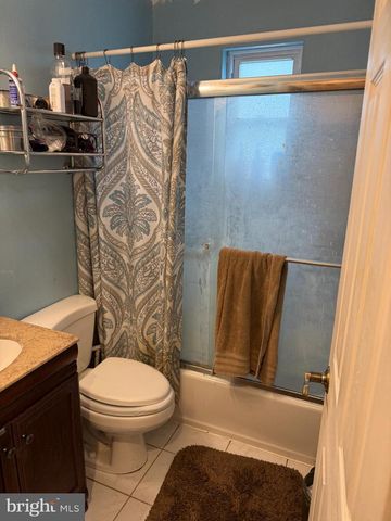 35 JAMES RD, Hatboro, PA 19040