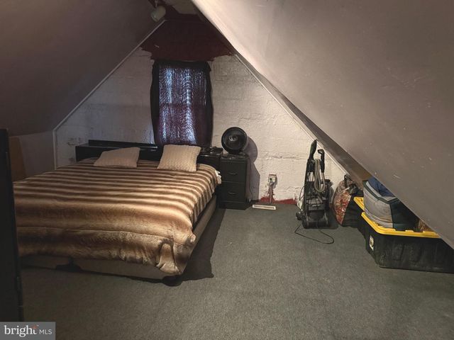 35 JAMES RD, Hatboro, PA 19040