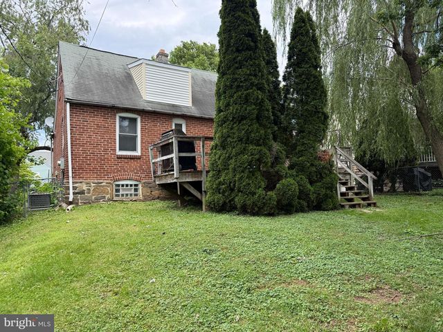 35 JAMES RD, Hatboro, PA 19040