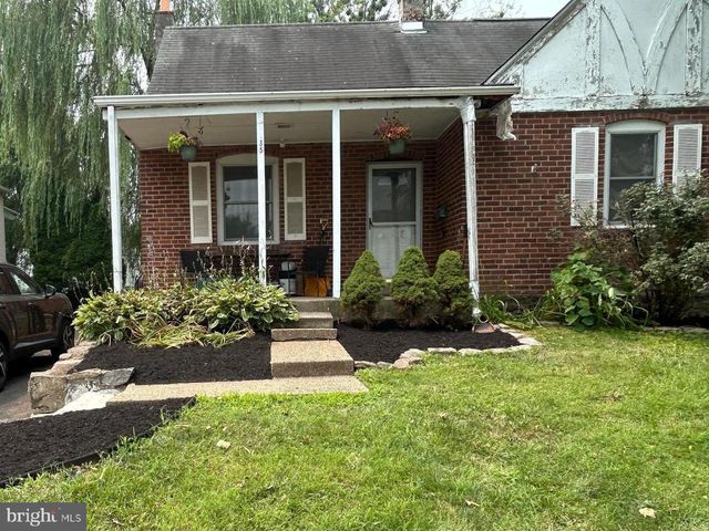 35 JAMES RD, Hatboro, PA 19040