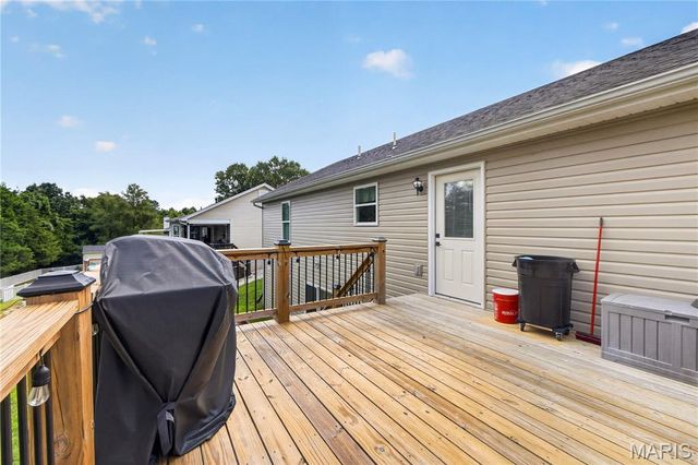 105 Trotters Creek Lane, Wright City, MO 63390