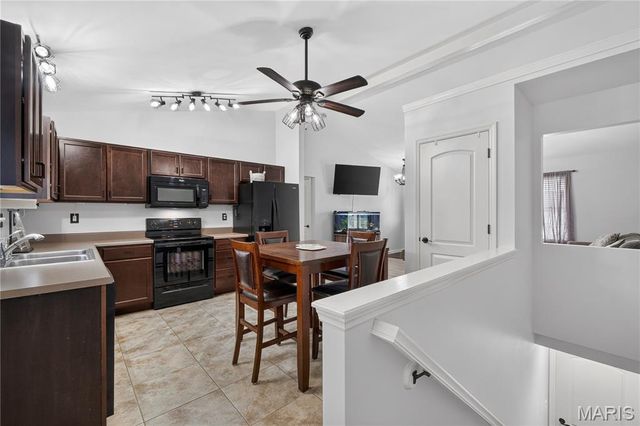 105 Trotters Creek Lane, Wright City, MO 63390