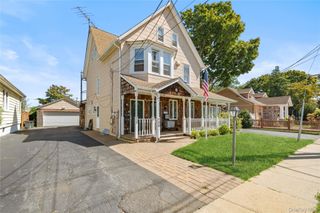 120 S High Street, Lindenhurst, NY 11757