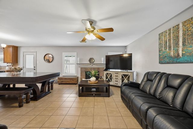 9014 Tarpon Springs Lane, Houston, TX 77095
