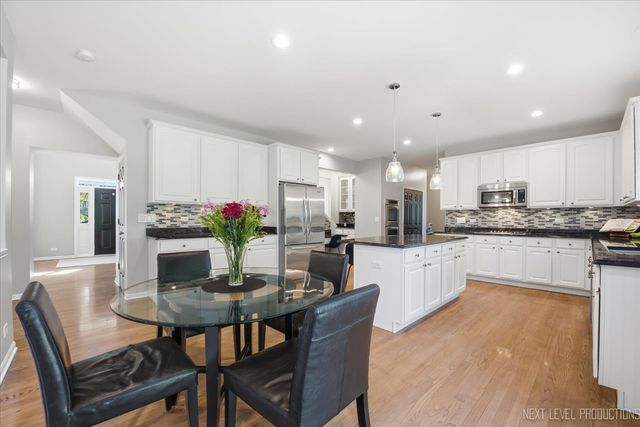 8325 Watson Circle, Lakewood, IL 60014