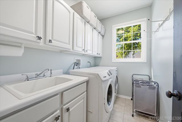 8325 Watson Circle, Lakewood, IL 60014