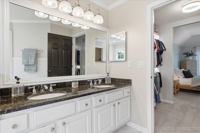 8325 Watson Circle, Lakewood, IL 60014