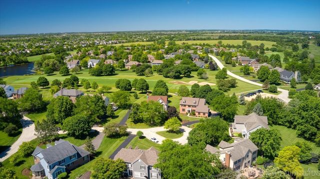 8325 Watson Circle, Lakewood, IL 60014