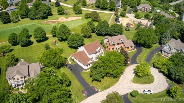 8325 Watson Circle, Lakewood, IL 60014