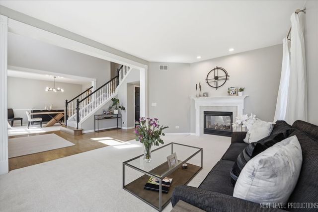 8325 Watson Circle, Lakewood, IL 60014