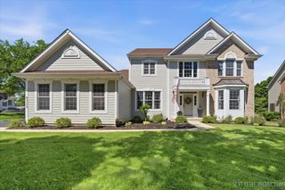8325 Watson Circle, Lakewood, IL 60014