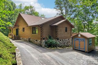 469 Tearshirt Lane, Mars Hill, NC 28754