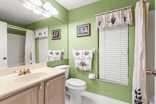 3875 Sabal Lakes Road, Delray Beach, FL 33445