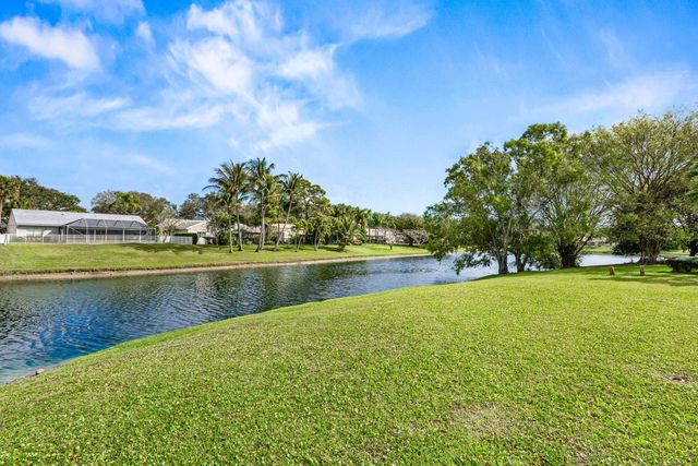 3875 Sabal Lakes Road, Delray Beach, FL 33445