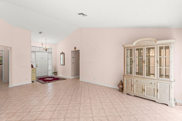 3875 Sabal Lakes Road, Delray Beach, FL 33445