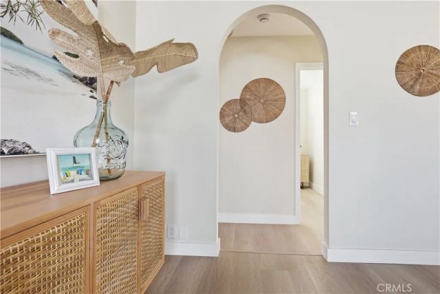 6200 W 77th Street, Los Angeles, CA 90045