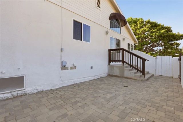 6200 W 77th Street, Los Angeles, CA 90045