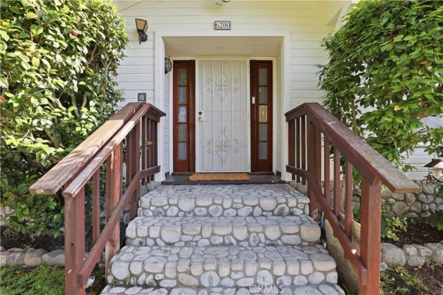 6200 W 77th Street, Los Angeles, CA 90045