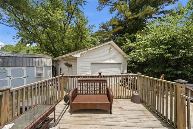 135 Allard RD, Portsmouth, VA 23701