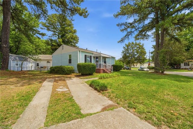135 Allard RD, Portsmouth, VA 23701