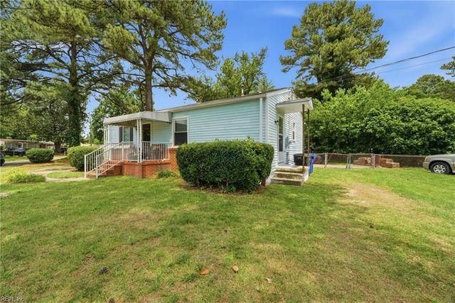 135 Allard RD, Portsmouth, VA 23701