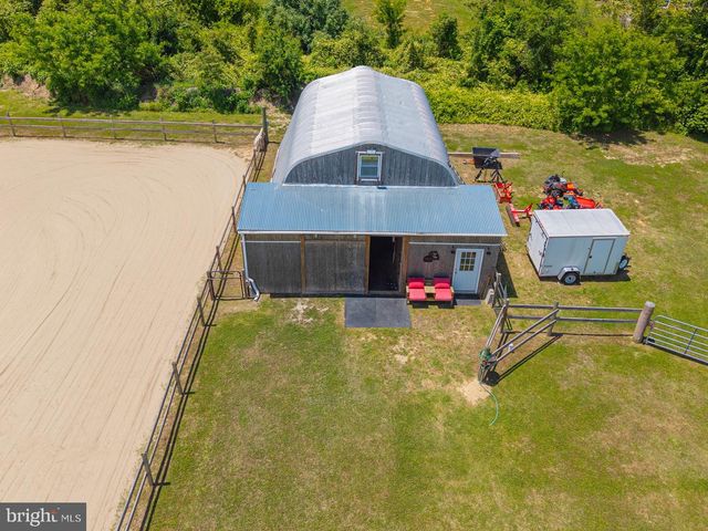 1672 WEYMOUTH RD, Vineland, NJ 08360