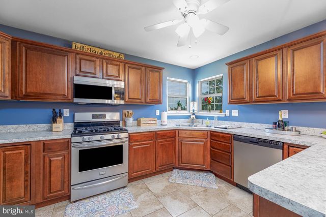 1672 WEYMOUTH RD, Vineland, NJ 08360
