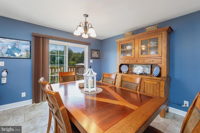 1672 WEYMOUTH RD, Vineland, NJ 08360